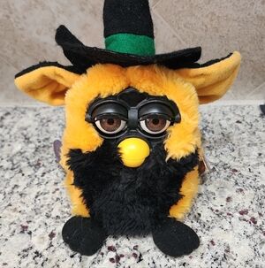 Extremely Rare Autumn 1999 Furby